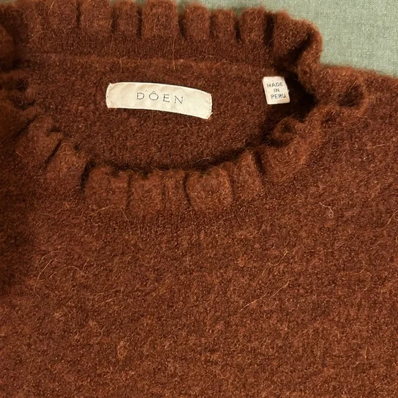 Women's Brown Sweater - Picture 4 of 5